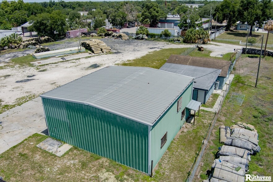 More Photos Of 595 W Summerlin St, Bartow Warehouse For Sale