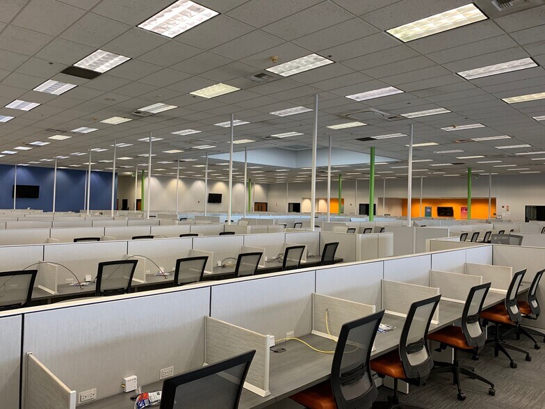 More Photos Of 401 34th St, Bakersfield Manufacturing For Lease