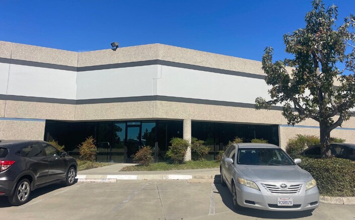 Primary Photo Of 610 Gateway Center Way, San Diego Manufacturing For Lease