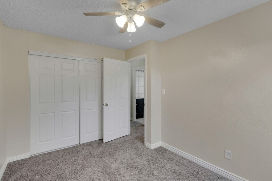 More Photos Of 6087 Wadsworth Blvd, Arvada Apartments For Sale