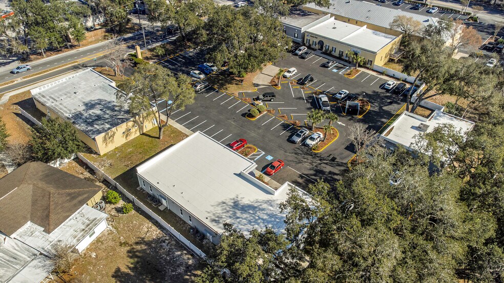 More Photos Of 14506 University Point Pl, Tampa Office For Sale