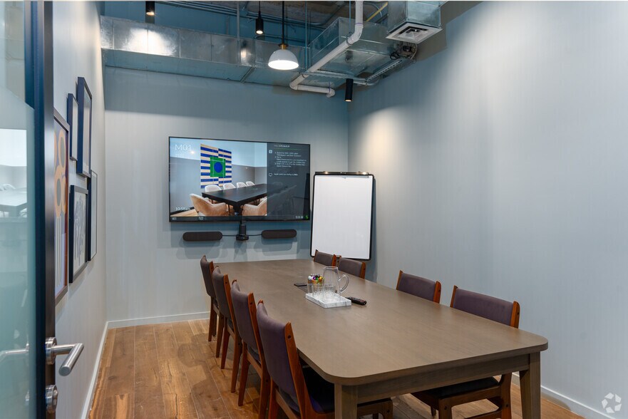 More Photos Of 2916 N Miami Ave, Miami Office For Lease