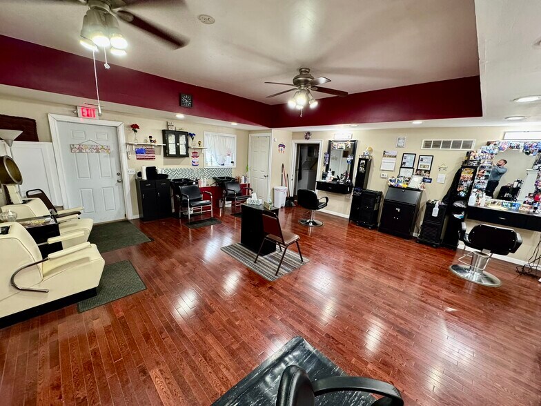 More Photos Of 4990 Broadway, Depew Storefront For Lease