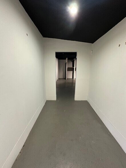 More Photos Of 5110 NW 2nd Ave, Miami Warehouse For Sale