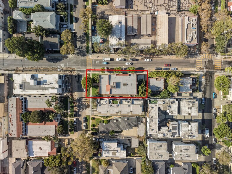 More Photos Of 803 N Detroit St, Los Angeles Apartments For Sale