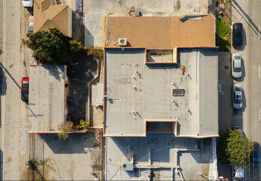 More Photos Of 9318 S Western Ave, Los Angeles Apartments For Sale