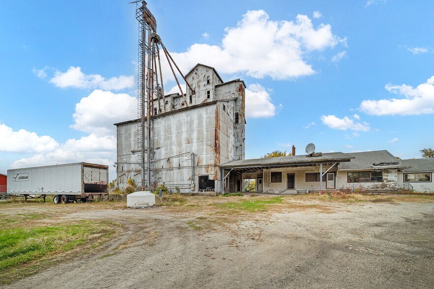 More Photos Of 604 South St, Mazon Land For Sale