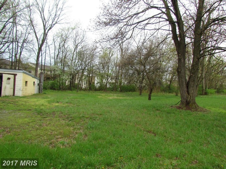 More Photos Of 11335 Robinwood Dr, Hagerstown Land For Sale