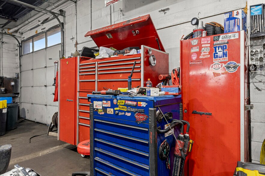 More Photos Of 2401 Fort St, Trenton Warehouse For Sale