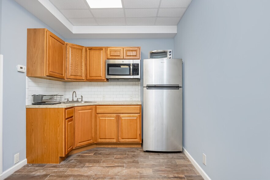 More Photos Of 57-11 58th St, Maspeth Warehouse For Sale