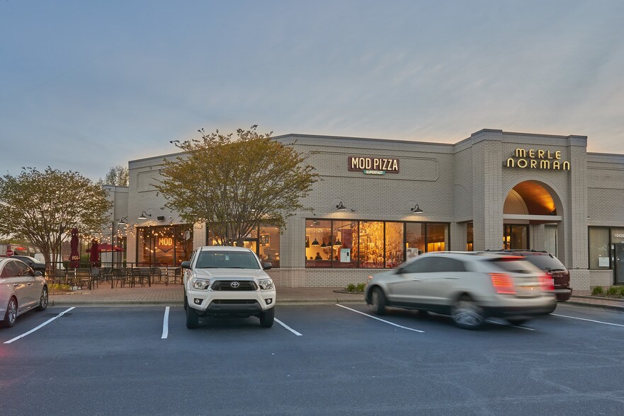 More Photos Of 10404 E Independence Blvd, Matthews Unknown For Lease