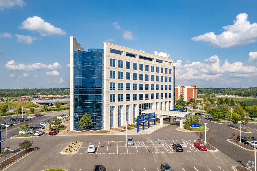 Primary Photo Of 4200 Little Blue Pky, Independence Office For Lease