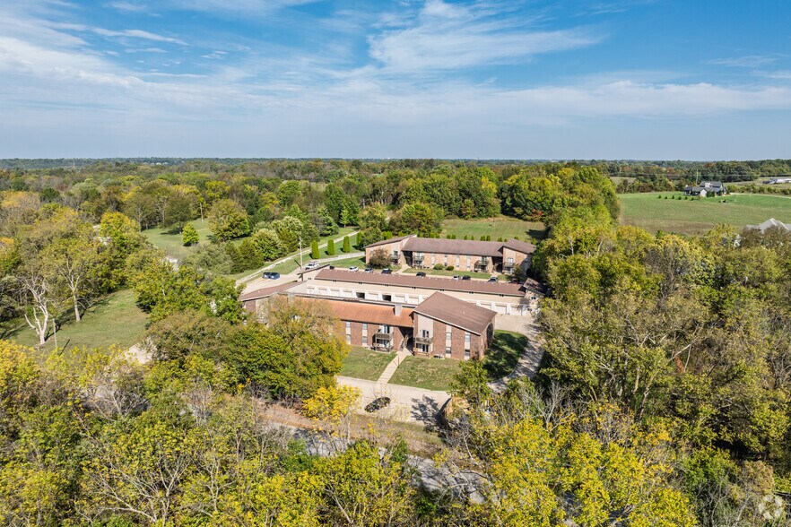 More Photos Of 3601 Westwind Dr, Ozark Apartments For Sale