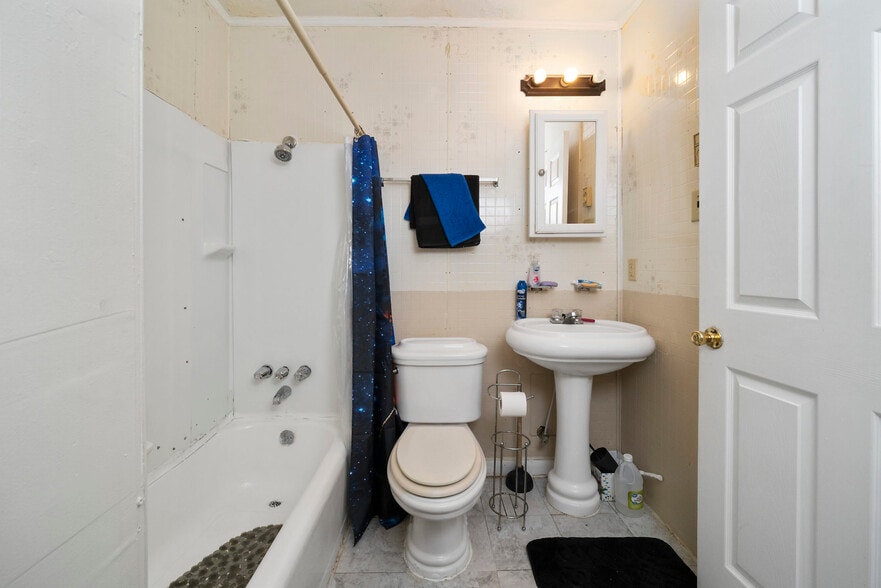 More Photos Of 505 Randolph Rd, Newport News Apartments For Sale