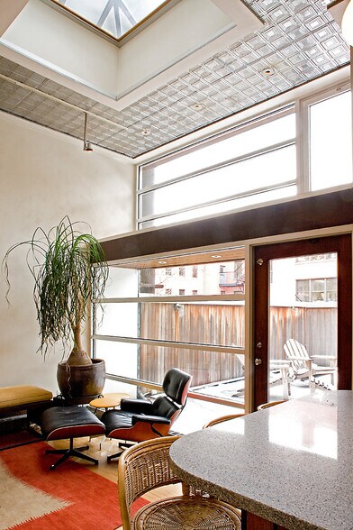 More Photos Of 238 Mulberry St, New York Storefront Retail Residential For Sale