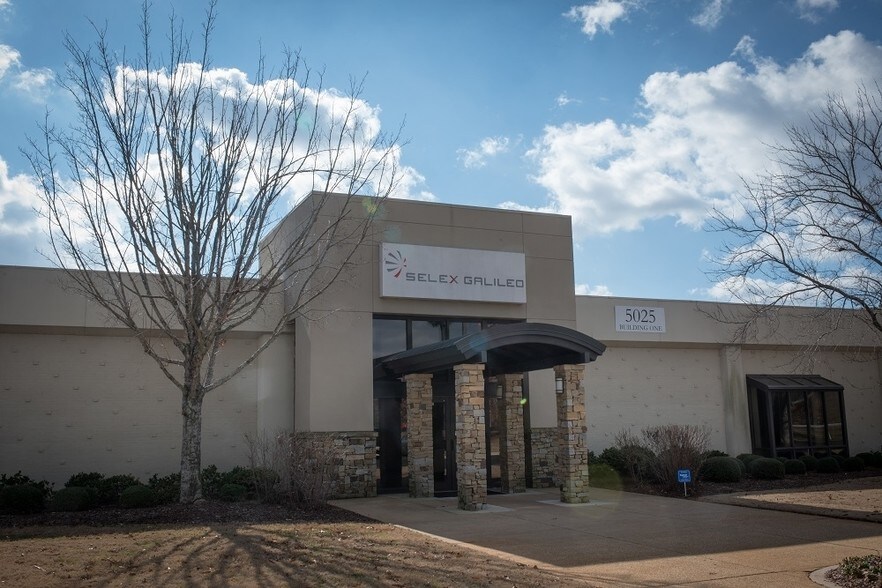 More Photos Of 5025 Bradford Dr, Huntsville Unknown For Lease