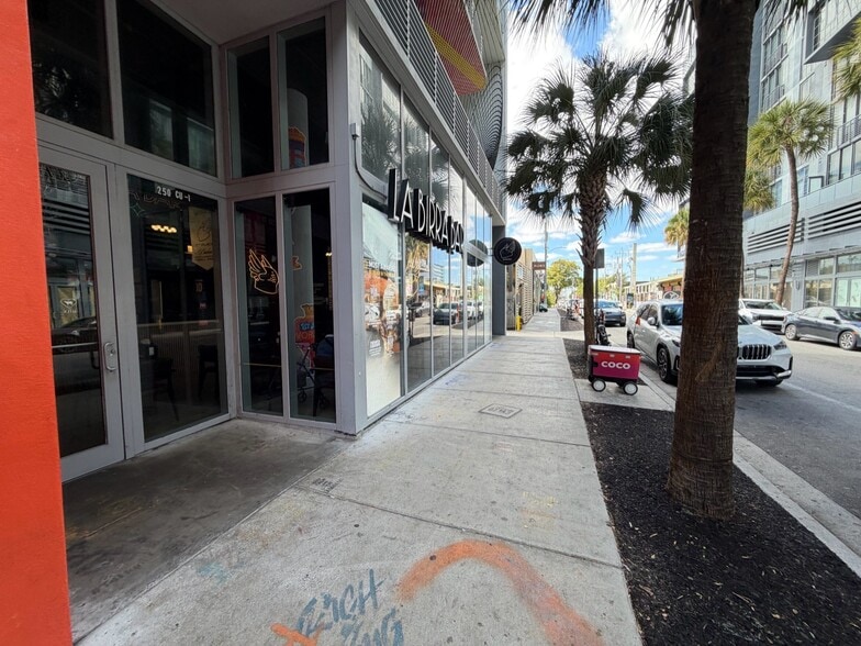 More Photos Of 250 NW 24th St, Miami Apartments For Sale