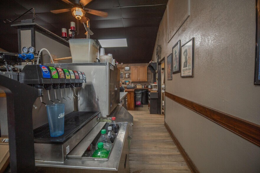 More Photos Of 105 Margaret Speight, Dadeville Restaurant For Sale