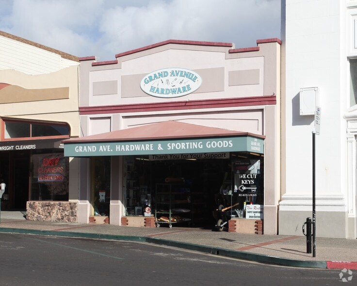 Primary Photo Of 306 Grand Ave, South San Francisco Storefront For Lease