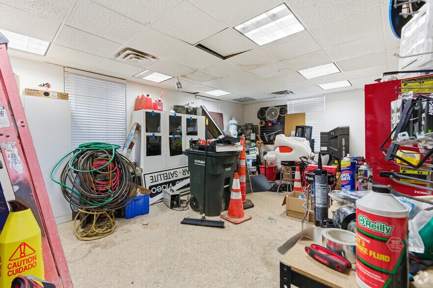 More Photos Of 1760 W Florida Ave, Hemet Freestanding For Sale