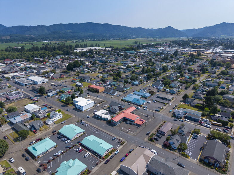 More Photos Of 815 Main Ave, Tillamook Hotel For Sale