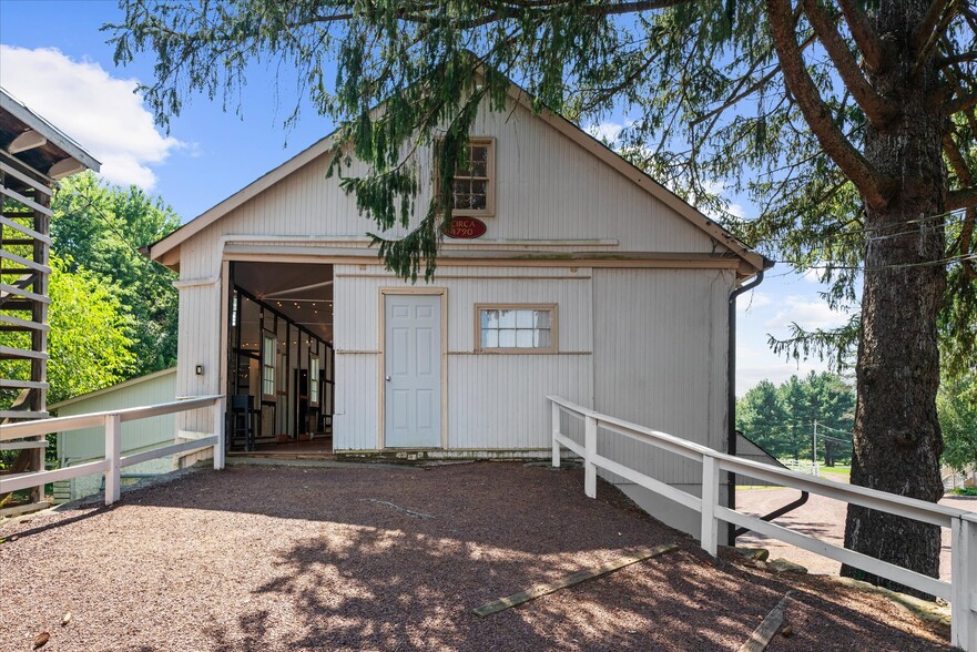 More Photos Of 5358 York Rd, Doylestown Hospitality For Sale