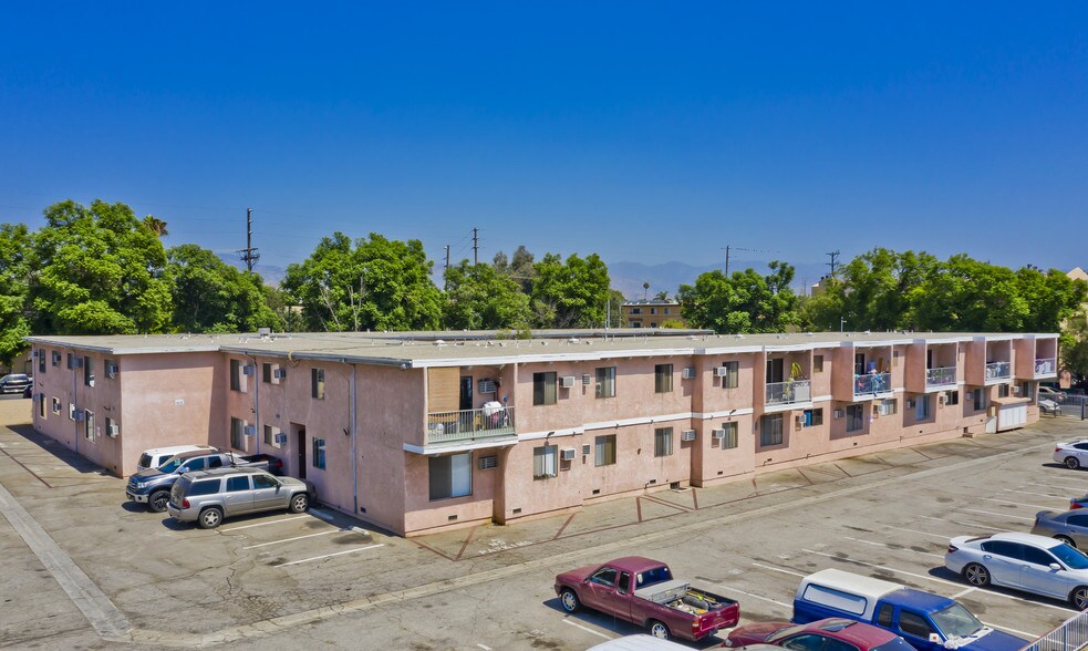 More Photos Of 9075 Cedros Ave, Panorama City Apartments For Sale