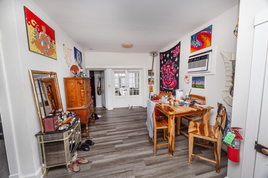 More Photos Of 74 N Main St, Lambertville Storefront Retail Residential For Sale