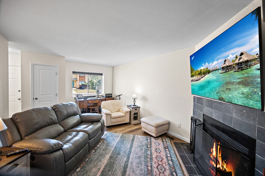 More Photos Of 2350 Split Rock Dr, Colorado Springs Apartments For Sale