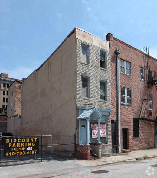 Primary Photo Of 202 W Clay St, Baltimore Storefront Retail Residential For Sale
