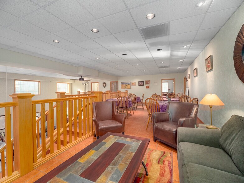 More Photos Of 345 1st St, Elkton Winery Vineyard For Sale