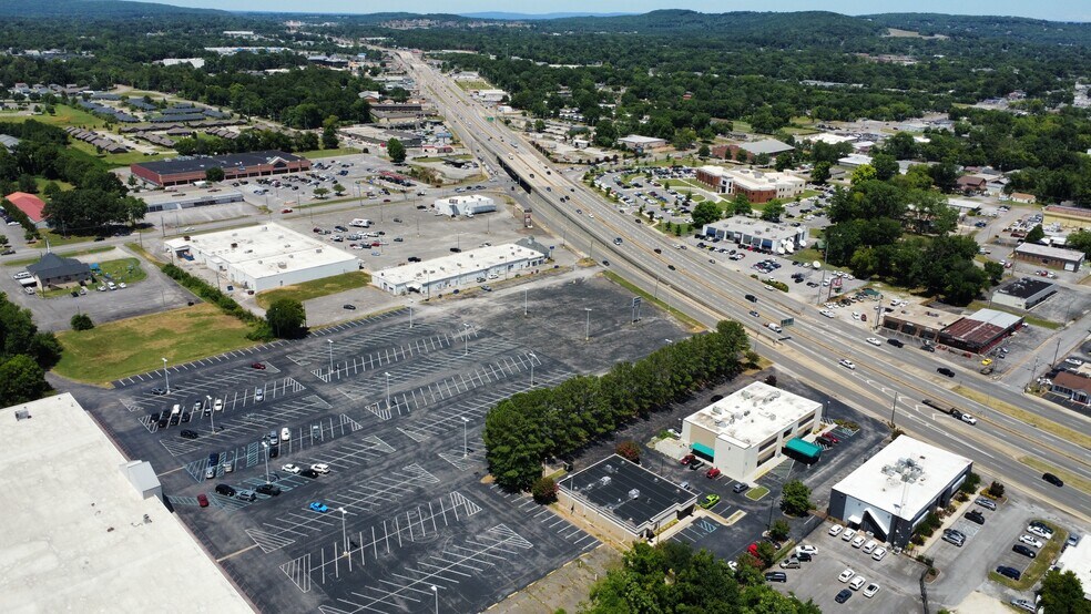 More Photos Of 1401 Memorial Pkwy NW, Huntsville Land For Sale