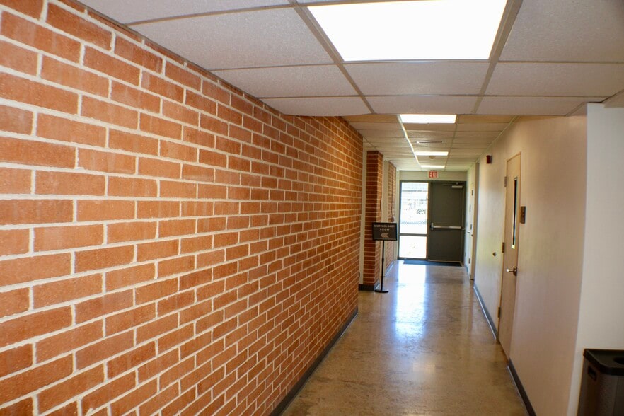 More Photos Of 4265 E Lucas Dr, Beaumont Religious Facility For Sale