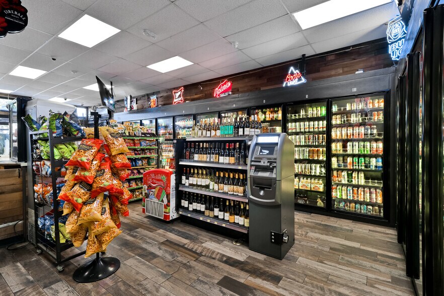 More Photos Of 3715 International Blvd, Oakland Convenience Store For Sale