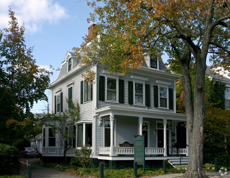 More Photos Of 27 Dehart St, Morristown Office For Lease