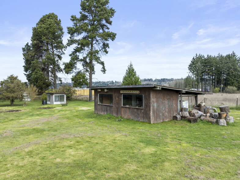 More Photos Of 1553 Bishop Rd, Chehalis Flex For Sale