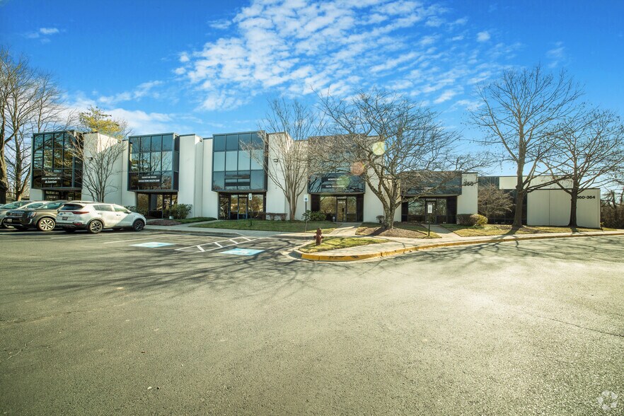 More Photos Of 350-364 Christopher Ave, Gaithersburg Medical For Lease