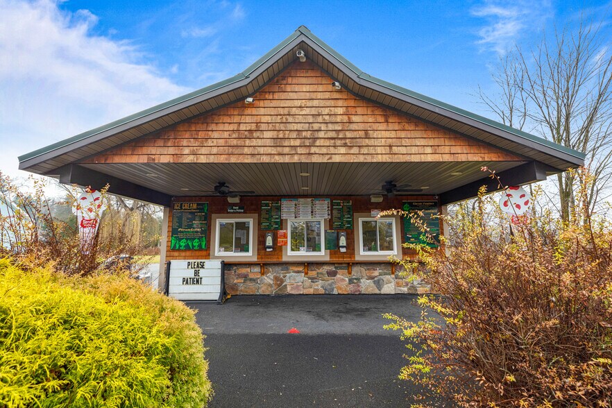 More Photos Of 6659 Westmoreland Rd, Rome Restaurant For Sale