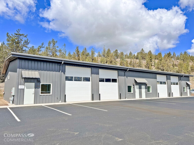 More Photos Of 64415 Strickler Ave, Bend Warehouse For Lease