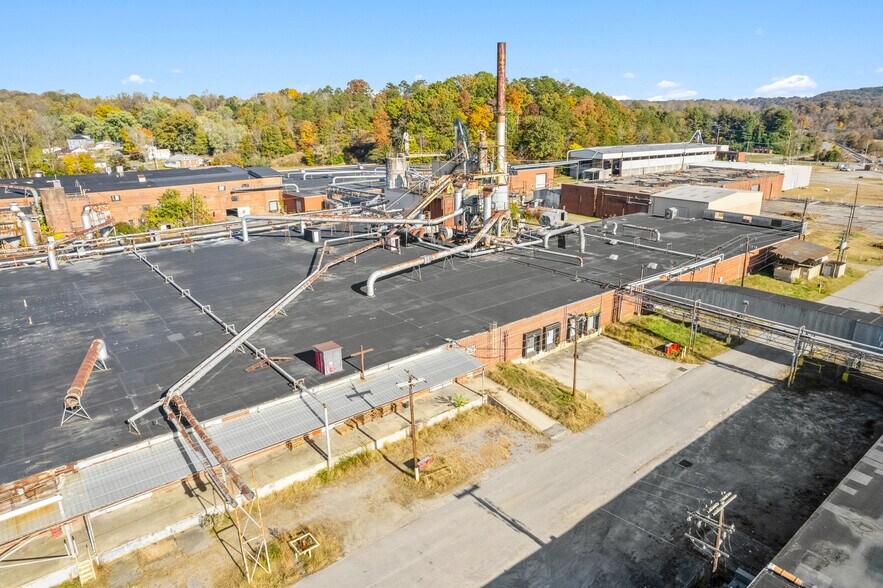 More Photos Of 1641 Fairystone Park Hwy, Stanleytown Warehouse For Sale