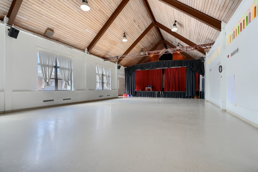 More Photos Of 541 Marshall Rd SW, Vienna Religious Facility For Sale