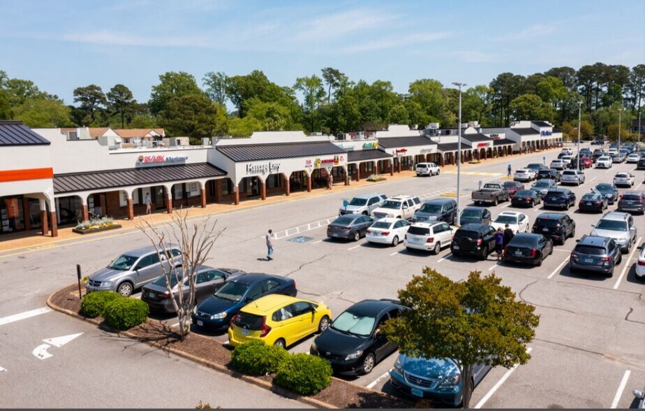 More Photos Of 3980-4040 Virginia Beach Blvd, Virginia Beach Unknown For Lease