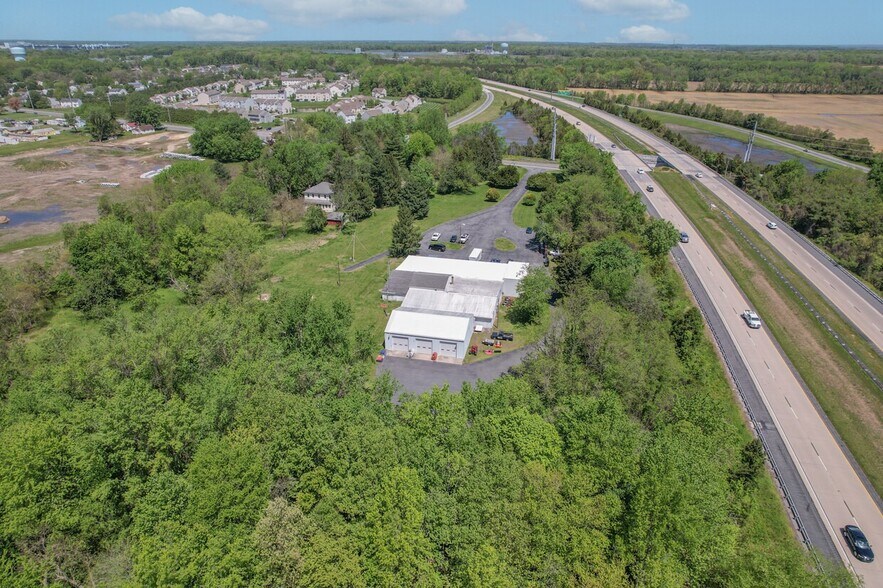 More Photos Of 1600-1624 N Little Creek Rd, Dover Warehouse For Sale