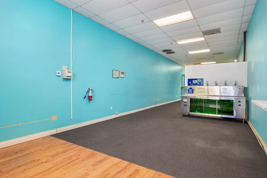 More Photos Of 1461-1475 Creston Rd, Paso Robles Unknown For Lease