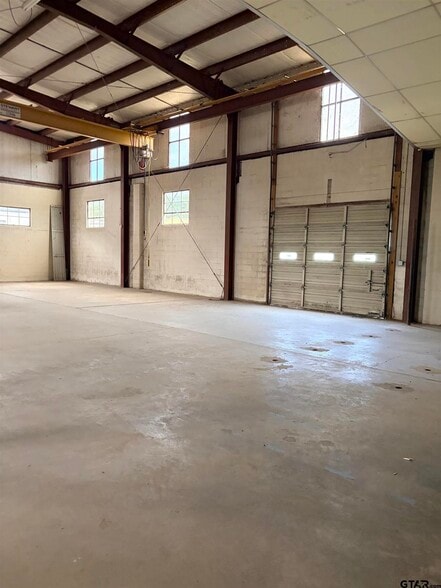 More Photos Of 2100 E Front St, Tyler Light Manufacturing For Lease