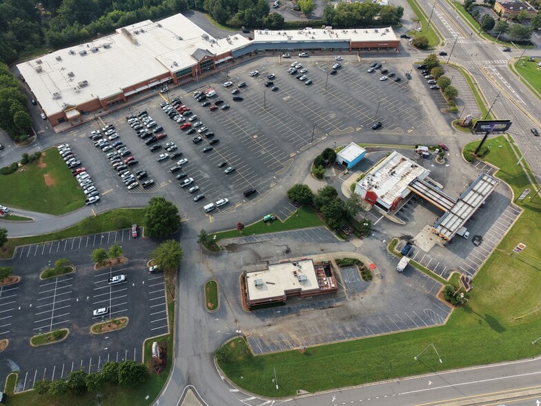 More Photos Of 117 Big Horn Dr, Dawsonville Fast Food For Lease