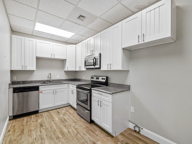 More Photos Of 35000 Emerald Coast Pky, Destin Medical For Sale