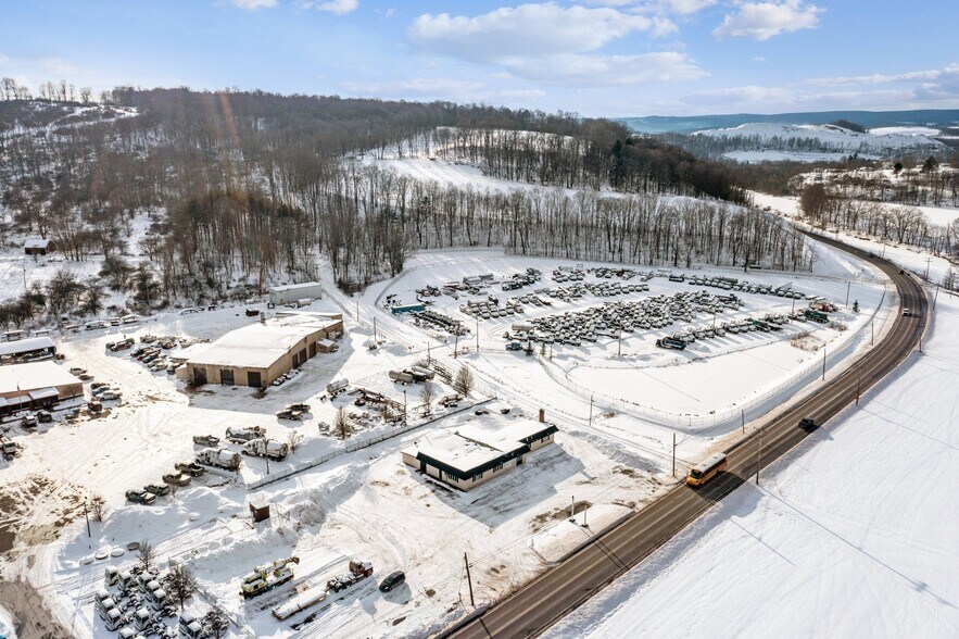 More Photos Of 8557 Mason Dixon Hwy, Meyersdale General Retail For Sale