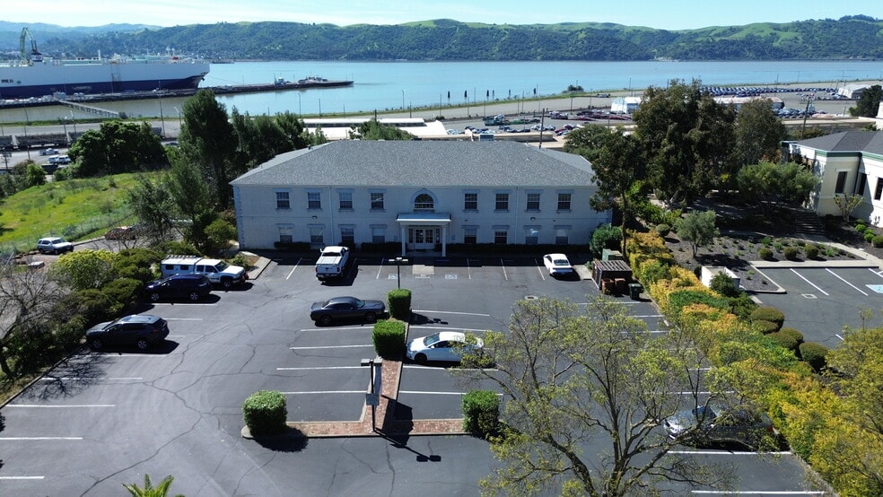 More Photos Of 1090 Adams St, Benicia Loft Creative Space For Lease