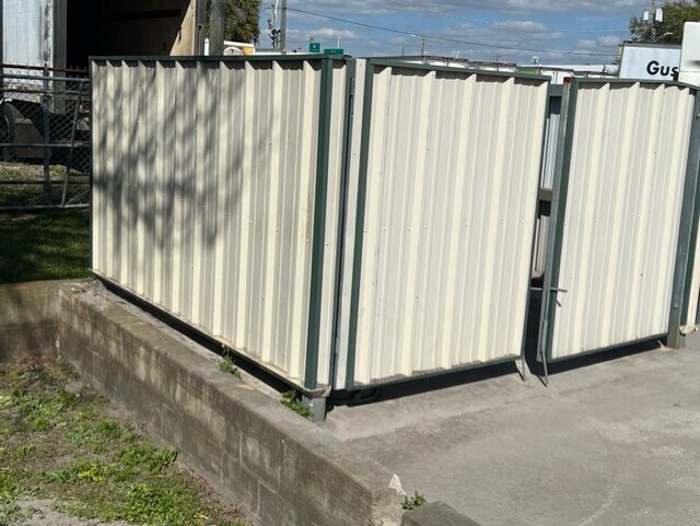 More Photos Of 4008 E 10th Ave, Tampa Warehouse For Lease